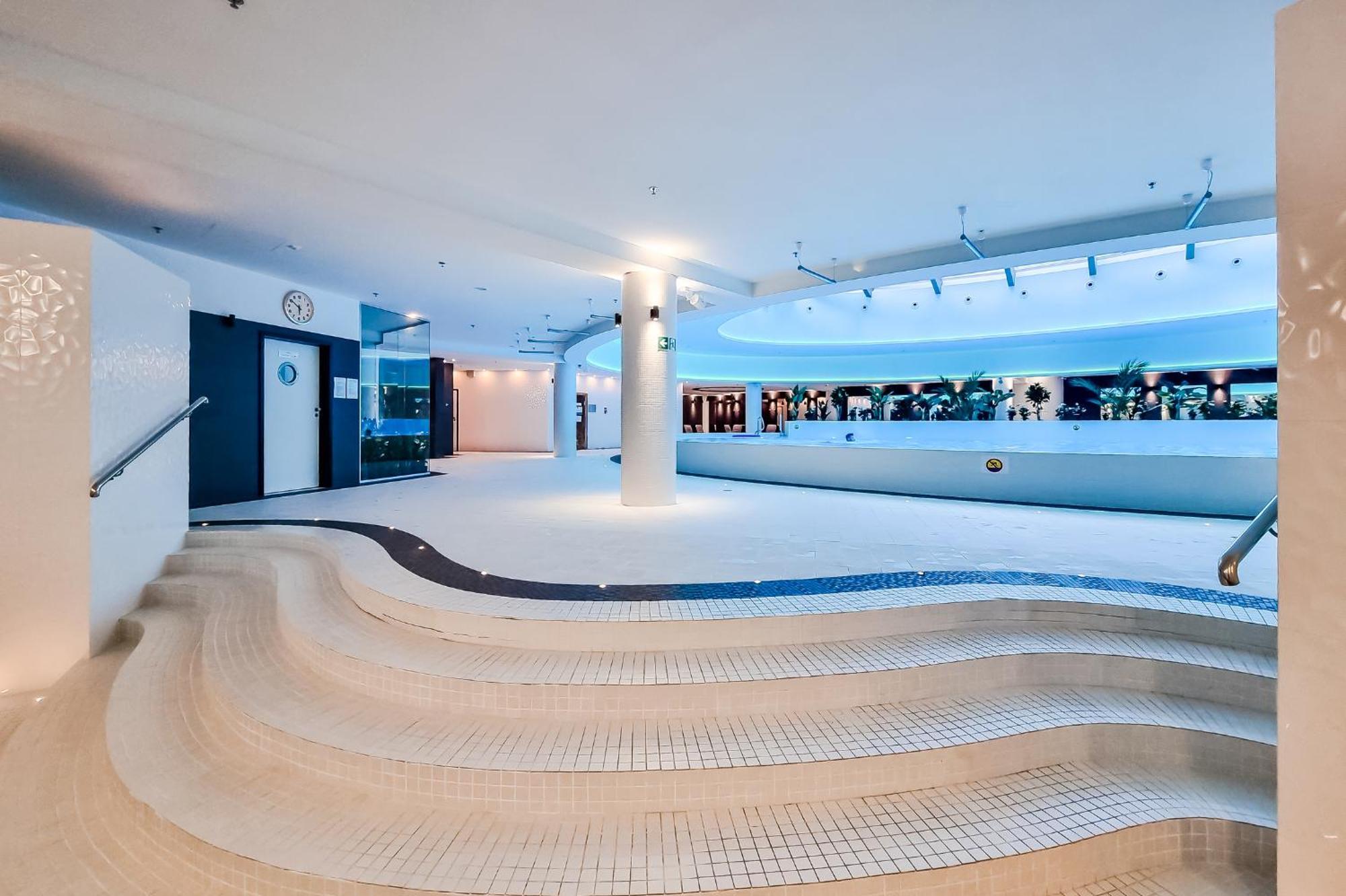 שצ'צ'ין Hanza Tower Apartment No 628 - 6Th Floor, Balcony, Swimming Pool מראה חיצוני תמונה